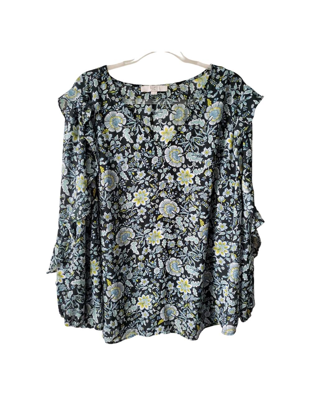 Women LOFT Gray Floral Ruffle Blouse Top 20 Boho Chic Office Classic Flowy